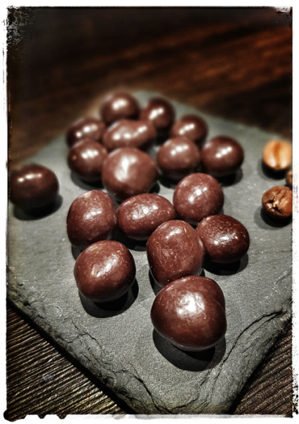 Espressobohnen in Zartbitter